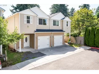 Photo #5: 19669660 Listing