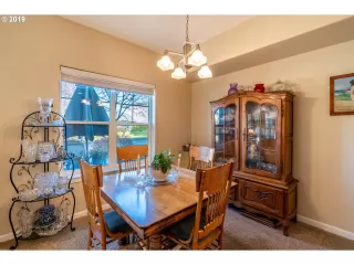 Photo #3: 19671545 Listing