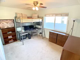 Photo #5: 19676516 Listing