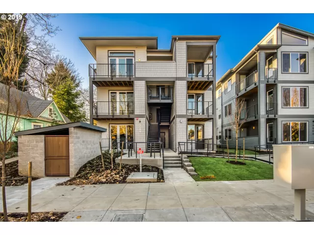 MLS: 19688501 Condo For Sale