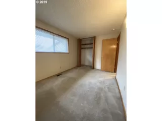 Photo #1: 19691656 Listing 