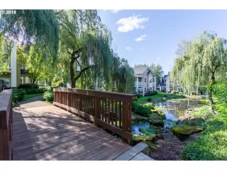 Photo #2: 19692493 Listing 