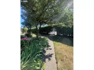 Photo #1: 197139972 Listing 