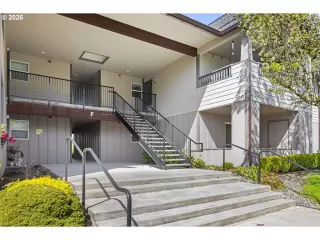 Photo #2: 197748233 Listing 