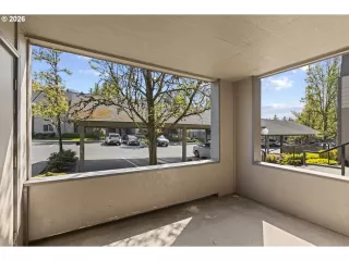 Photo #6: 197748233 Listing 