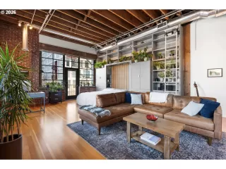 Photo #3: 197954694 Listing 