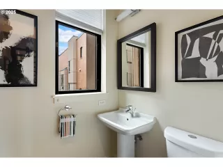 Photo #4: 197967759 Listing 