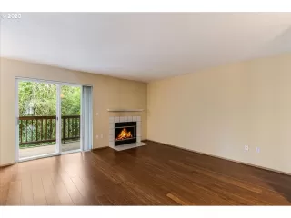 Photo #3: 199058379 Listing 