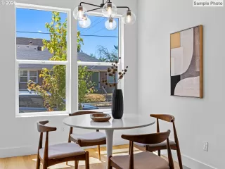 Photo #6: 199367445 Listing 