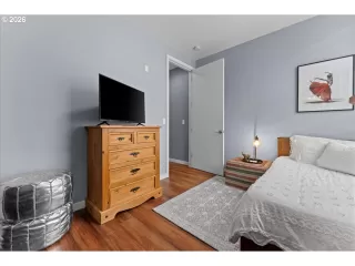 Photo #5: 199597092 Listing 