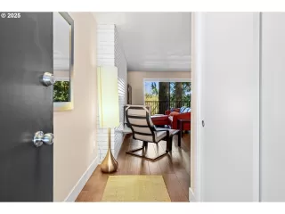 Photo #1: 199609780 Listing