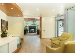 Photo #3: 20001607 Listing