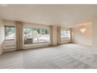 Photo #5: 20001607 Listing