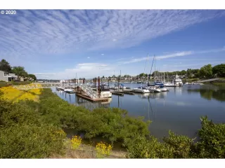 Photo #3: 20001709 Listing