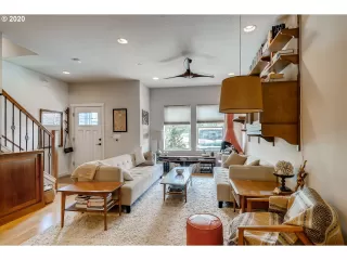 Photo #3: 20002495 Listing