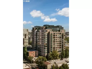 Photo #1: 20004363 Listing 