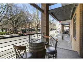 Photo #1: 20005049 Listing