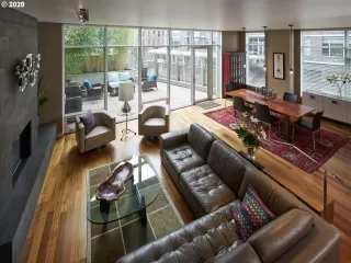 Photo #2: 20005082 Listing