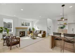 Photo #3: 20005115 Listing 