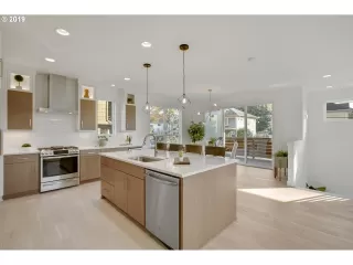 Photo #6: 20005115 Listing 
