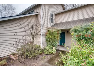 Photo #1: 20006090 Listing