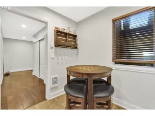 Photo #3: 20006191 Listing