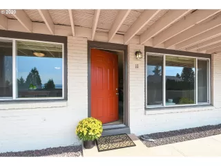 Photo #2: 20007836 Listing