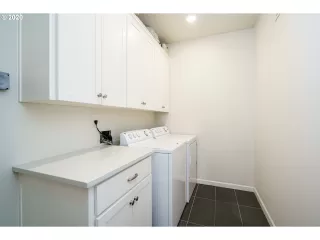 Photo #5: 20012014 Listing