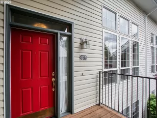 Photo #1: 20014642 Listing 