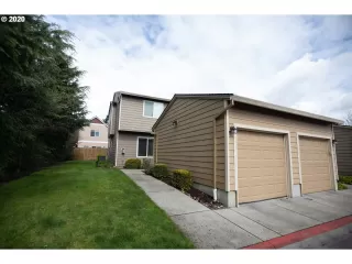 Photo #1: 20015509 Listing