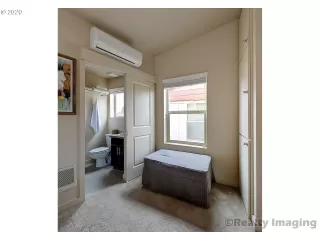 Photo #6: 20017921 Listing 
