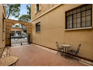 Photo #1: 20017934 Listing