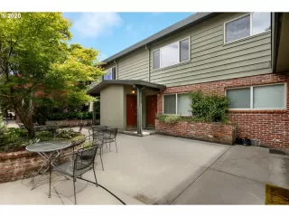 Photo #3: 20018162 Listing 