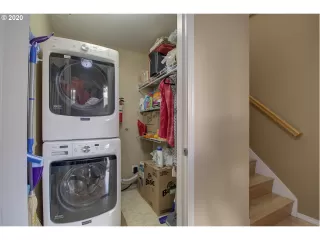 Photo #5: 20018570 Listing