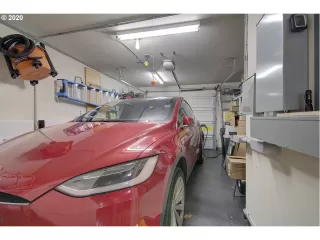 Photo #6: 20018570 Listing