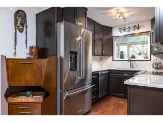 Photo #4: 20018814 Listing
