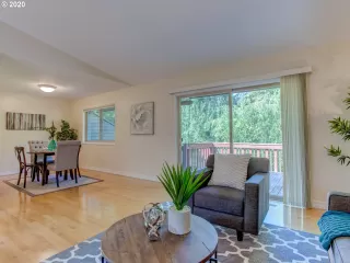 Photo #3: 20019266 Listing 