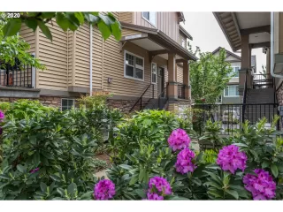 Photo #3: 20019727 Listing