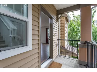 Photo #6: 20019727 Listing