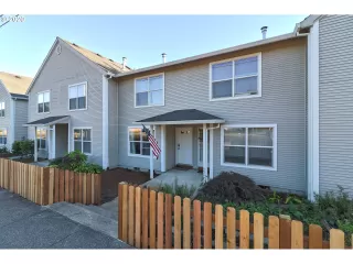 Photo #1: 20021339 Listing