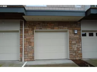 Photo #4: 20021883 Listing