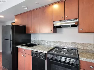 Photo #3: 20022389 Listing