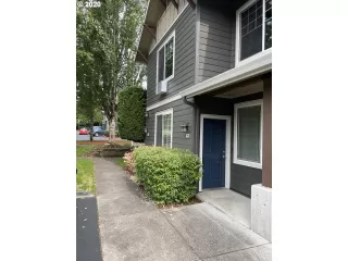 Photo #1: 20026758 Listing 