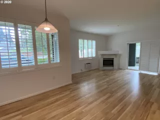 Photo #6: 20026758 Listing 