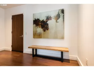 Photo #1: 20028767 Listing