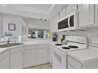 Photo #2: 20028865 Listing 