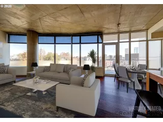 Photo #1: 20029217 Listing