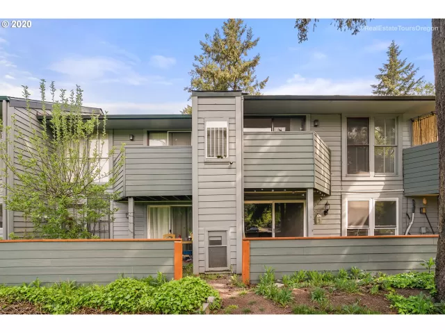MLS: 20031267 Condo For Sale
