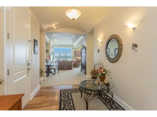 Photo #1: 20031340 Listing