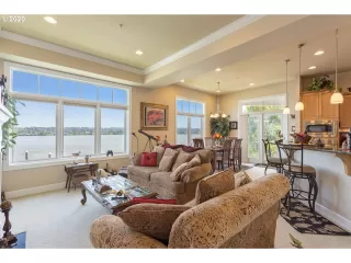 Photo #3: 20031340 Listing